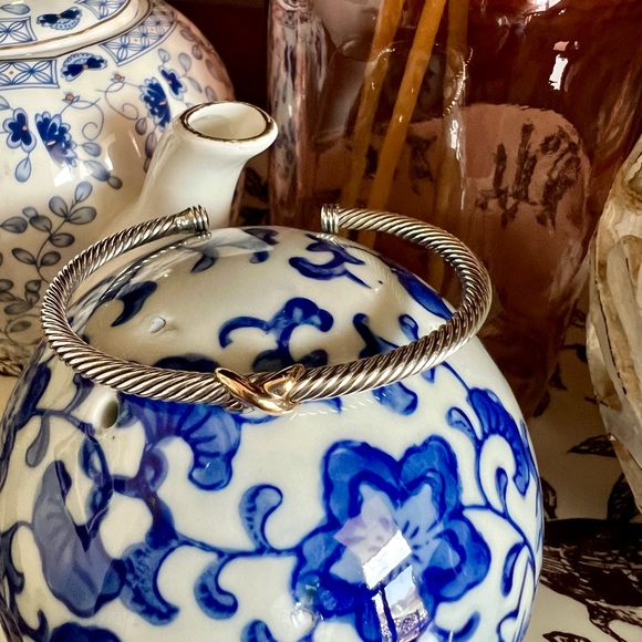 David Yurman X Classic Cable Station Bracelet in Sterling Silver & 18K Rose Gold - Picture 2 of 14